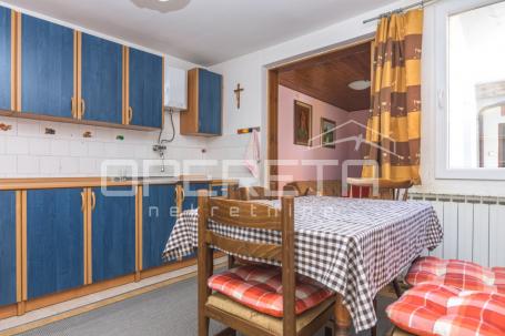  KUĆA, PRODAJA, TRNAVA, 110 M2