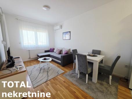 NOVI SAD - CENTAR - 38.00 m2