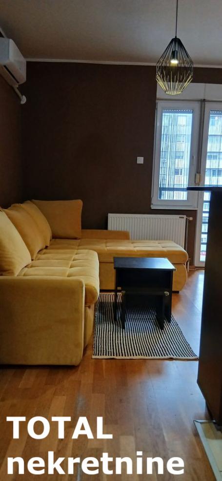 NOVI SAD - BULEVAR EVROPE - 24.00 m2