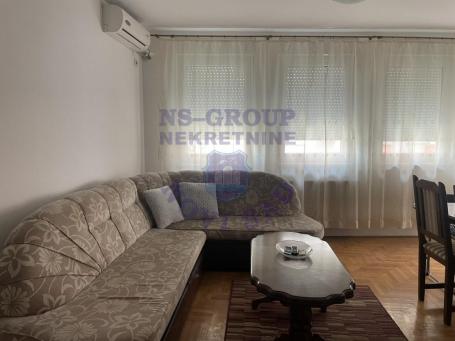 Dvosoban stan na Novoj Detelinari 52m2