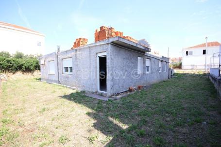 Stobreč, prodaja dvojna kuća, projekt još 2 kata