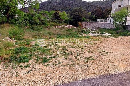 Marina, Vinišće, građevinsko zemljište površine 483 m²