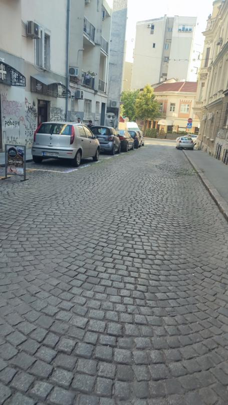 STARI GRAD KOSANCICEV VENAC 78m2 , 399000e