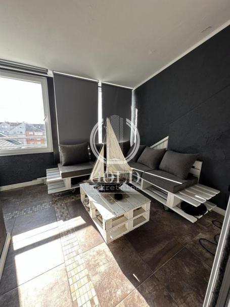 Odličan, uknjižen, troiposoban duplex na Novoj Detelinari ID#9806