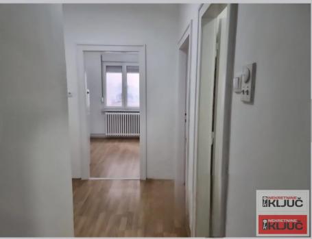 PEŠAČKA ZONA, 50m2, Dvosoban, Prizemlje
