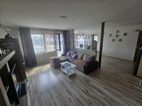 572130-Novija gradnja modernog dizajna, uknjižena, u izvanrednom stanju