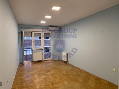Trosoban 78m2 Centar