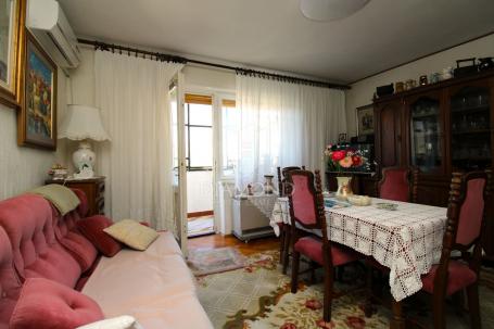 RIJEKA, DONJA VEŽICA-2S+DB S BALKONOM