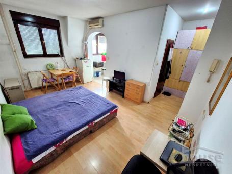 NOVI SAD - BULEVAR - 25.00 m2