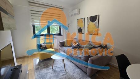 Luksuzna novogradnja sa garažnim mestom, 47m2