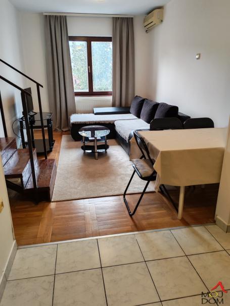 NOVI SAD - CENTAR - IZDAVANJE NEKRETNINA - 54 m2 - 600€