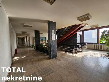 NOVI SAD - CENTAR - 850.00 m2