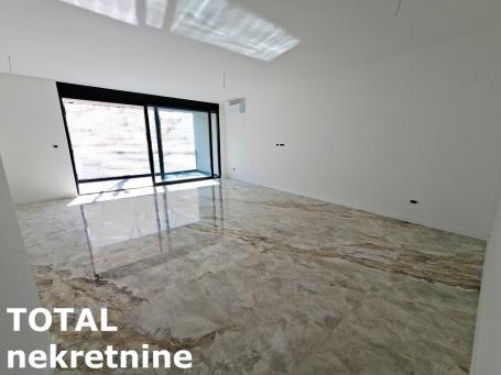 NOVI SAD - CENTAR - 112.00 m2