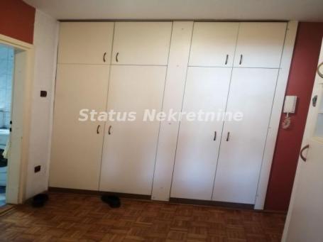 Odličan trosoban stan na Limanu