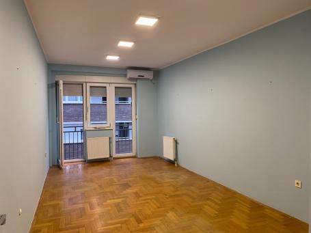 Fenomenalan stan u CENTRU grada - 78m2 !