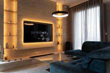 VRNJAČKA BANJA - Luksuzni penthouse sa jacuzzijem 