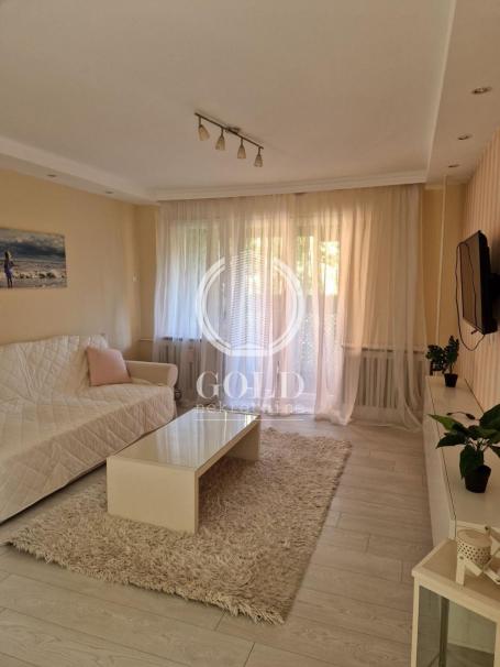 Izdaje se stan u ul. Branimira Ćosića, 64m2. Odmah useljiv. ID#10366
