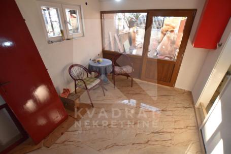 Izdavanje, Jednosoban stan, Podgorica, Stari Aerodrom, 40m2
