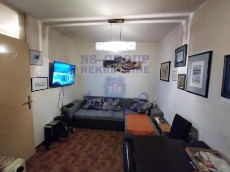 Dvoiposoban stan Grbavica