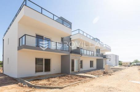 Istra, Zambratija, Novogradnja na atraktivnoj lokaciji