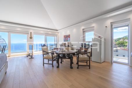 Opatija okolica,  stan u novogradnji 71 m², 2 balkona, lift i spektakularan pogl