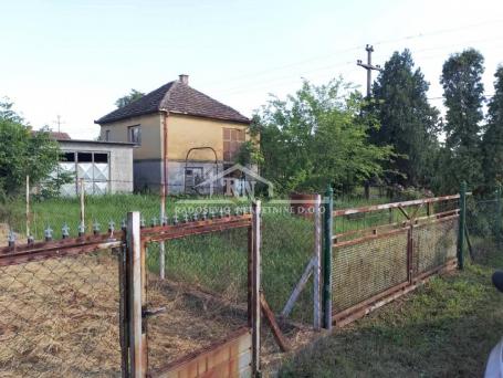 Čukarica, Umka, Ivka Milosavljevića, 66m2, 98,69ari ID#1666