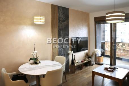 Vračar, Južni bulevar, , 2.0, 43m2, 900EUR
