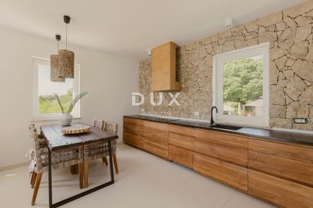 OTOK LOŠINJ, NEREZINE - Premium apartman s pristupom bazenu, vrtovima i vanjskoj kuhinji