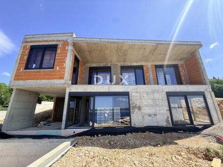 CRIKVENICA, DRAMALJ - Vila na osami s grijanim bazenom i welnessom, panoramski pogled na more
