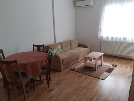 Izdavanje, Stan, 41m2 , Petrovaradin
