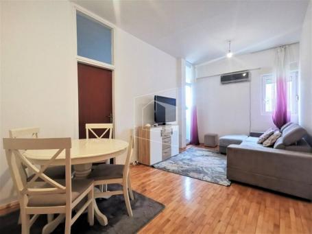 Jednosoban namješten stan, 45m2, Stari aerodrom, Podgorica