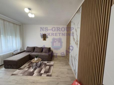 Izuzetan potpuno renoviran stan u okolini SPENS-a. 