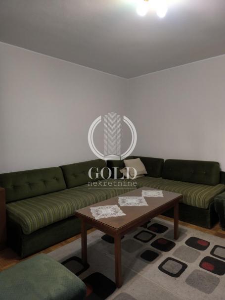 Izdaje se 2.0 stan: Spens-Novi Sad, 45.00m2, 300 eur ID#12321