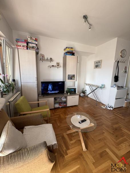 NOVI SAD - BULEVAR EVROPE - JEDNOIPOSOBAN STAN - 41 m2 - 122,570€