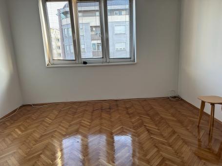 Zvezdara - Dimitrija Tucovića, 2,0 s, 60 m2, prazan