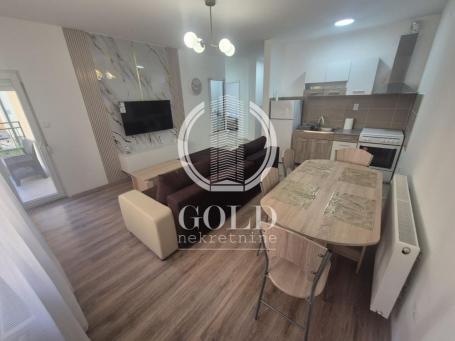 Izdaje se stan 3.5 stan: Novi Sad-Adice, 55.00m2, 400 eur ID#12162