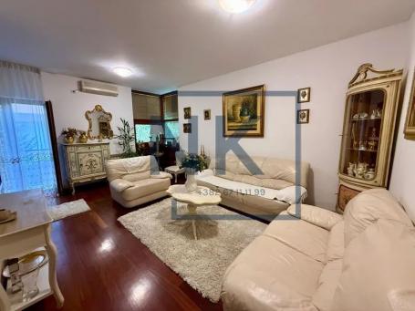 Najam/Izdavanje | Trosoban stan | 100m2 | Podgorica, Gorica C