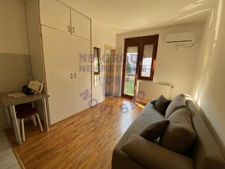 Garsonjera 18m2 Nova Detelinara
