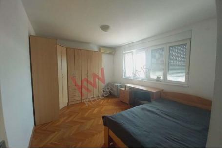 
				Dvosoban stan, Voždovac, Činovnička kolonija
			