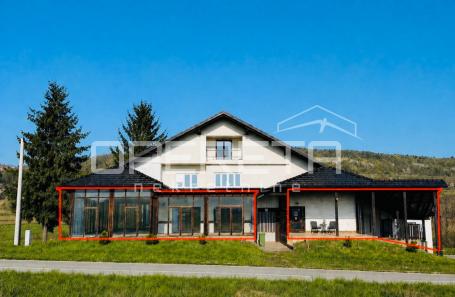 Poslovni prostor za zakup uz cestu Ogulin – Senj | 450 m²
