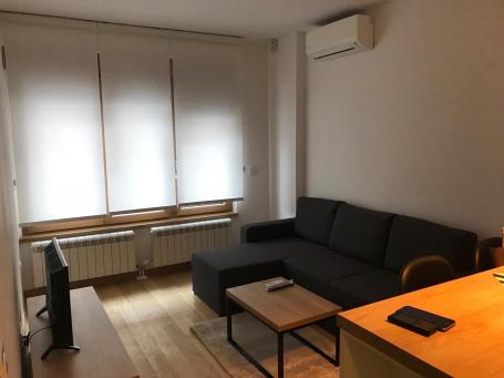 Stan 35m2, Vračar, Južni bulevar