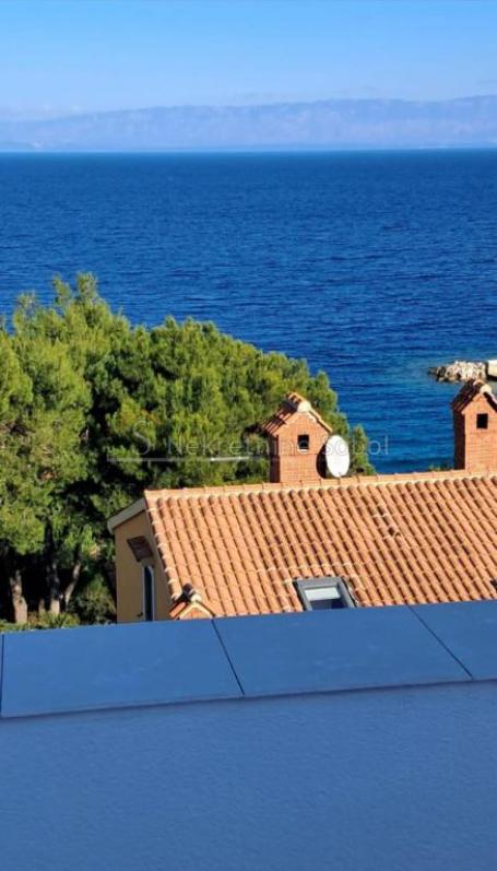 Mali Lošinj - Tri stana, 157.09 m2
