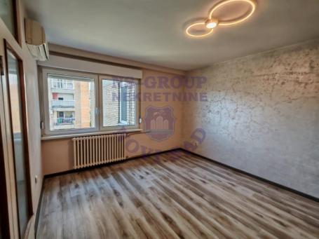 Potpuno renoviran stan površine 66m²