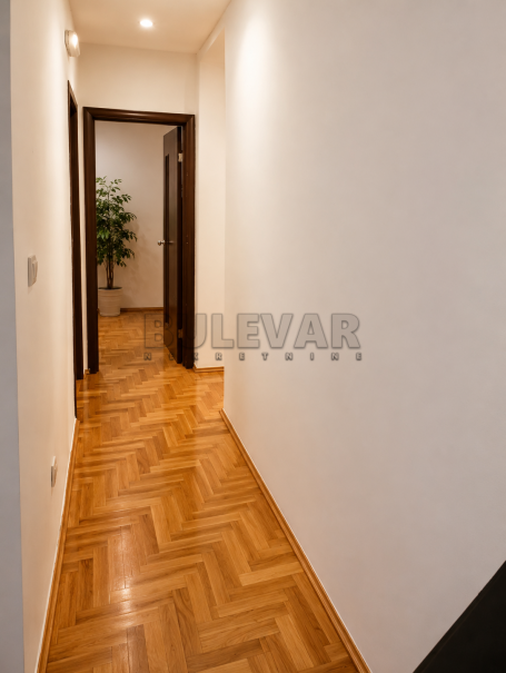Stan u Kragujevcu - 46 m2, blizina centra
