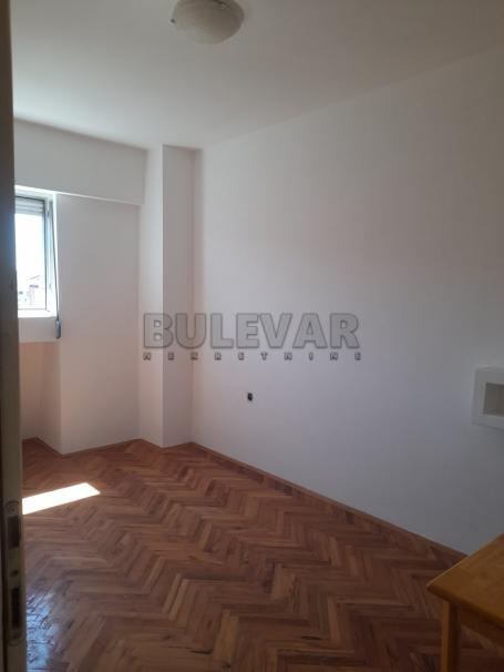 Jednoiposoban stan kod TC Delta, 35m2