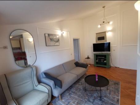 Jednosoban stan, 42m2, Preko Morace