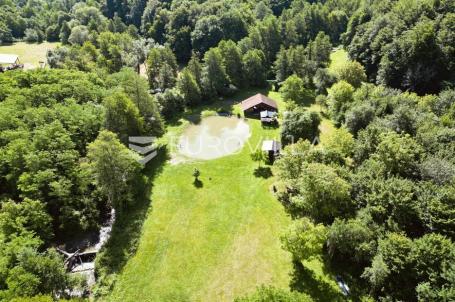 Pakrac, Kričke, čarobno kamp izletište Da, Bar 7942 m²