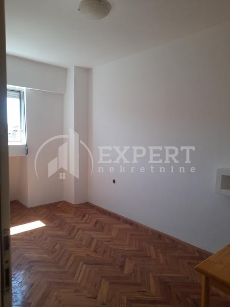 Jednoiposoban stan kod TC Delta, 35m2