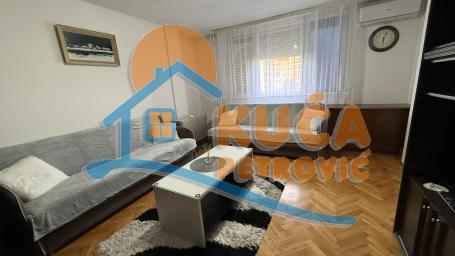 Izdaje se stan kod Pantelejske crkve, 34m2!