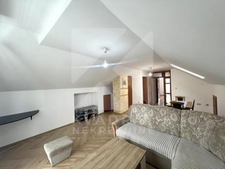 Izdavanje, Dvosoban stan, Podgorica, Dalmatinska ulica, 70m2
